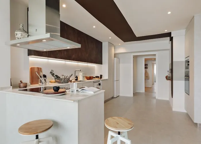 Aymara - 5 Bedrooms And Terrace In Pedralbes Appartamento