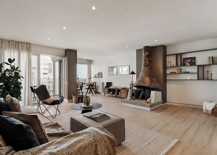 Appartamento Aymara - 5 Bedrooms And Terrace In Pedralbes *